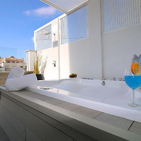 Incredible Penthouse With Jacuzzi In The Center, Unique In The Area Apartment Barcelona Exterior photo